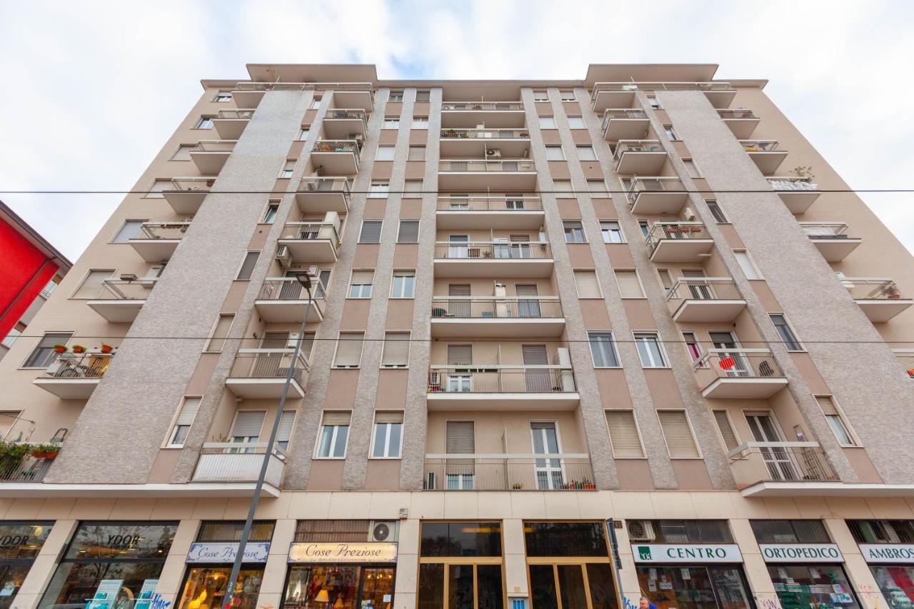 Ferienwohnung Darsena Navigli Apt - 800 M Far From P.Ta Genova M2 Mailand Exterior foto